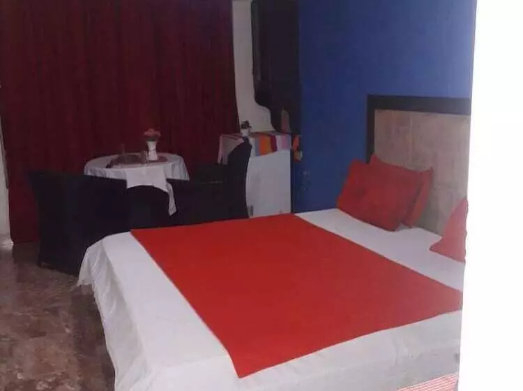 هتل Al Amer Chalet 2