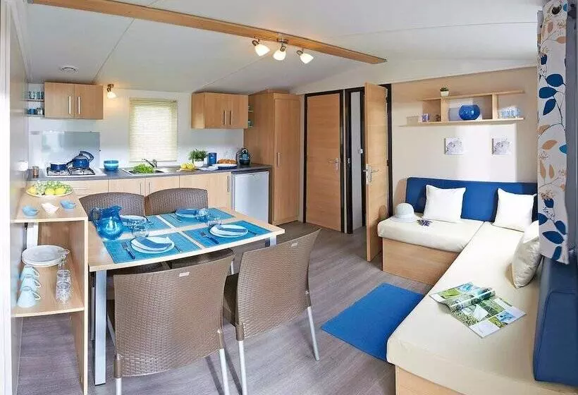 Hotelli Camping De La Cazine