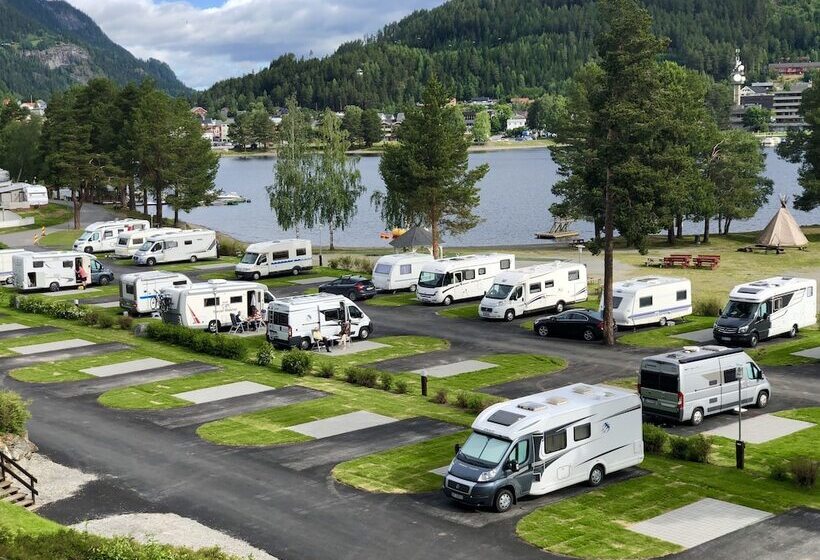 בית מלון כפרי Fagernes Camping