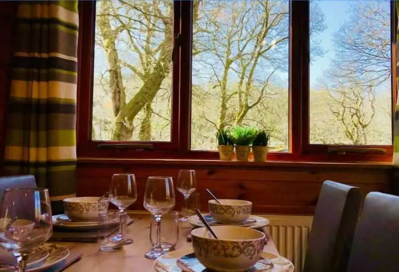 Hotelli Ogwen Bank Country Club