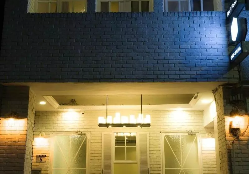 Hualien Bird S House Hostel