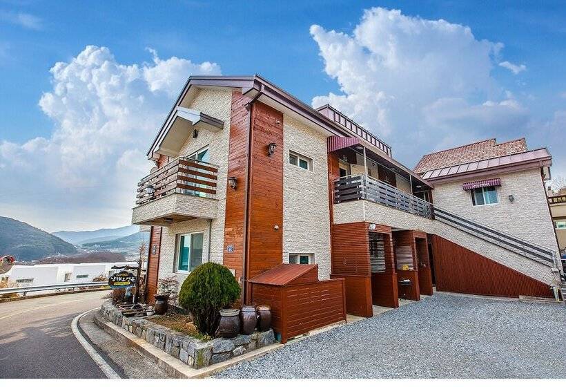 Namhae Oceanview Pension