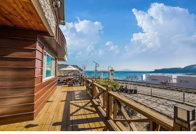 Namhae Oceanview Pension