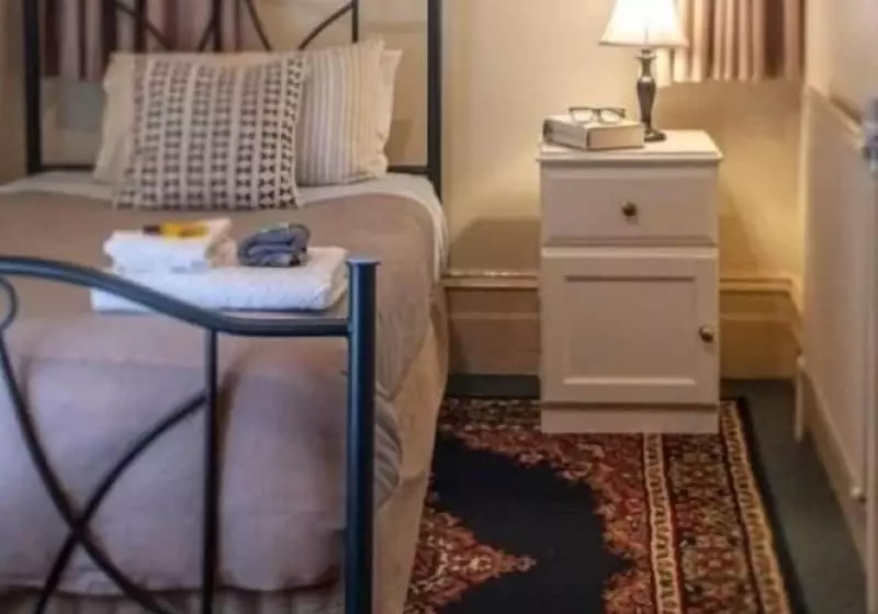 ペンション Lancefield Guest House