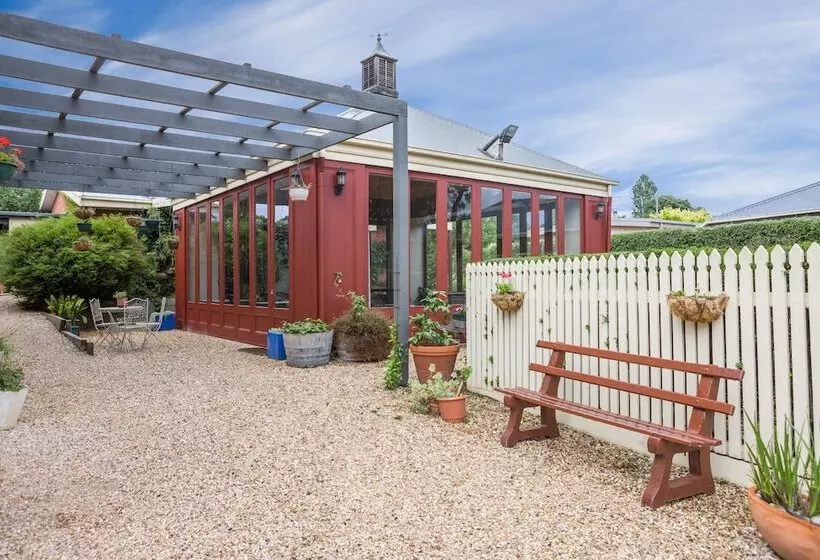 ペンション Lancefield Guest House