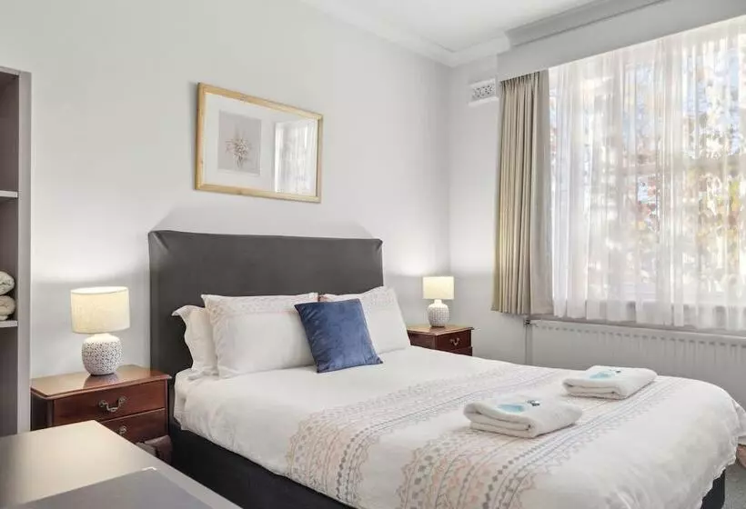 ペンション Lancefield Guest House