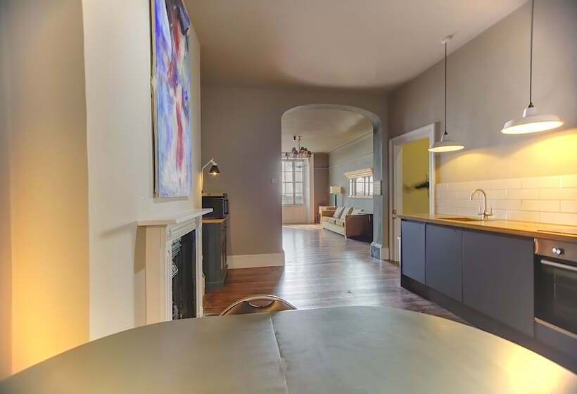 The Artists Retreat Hastings