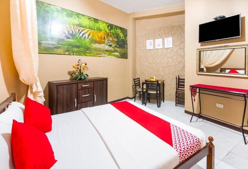 בית מלון כפרי Oyo 491 J & H Apartments