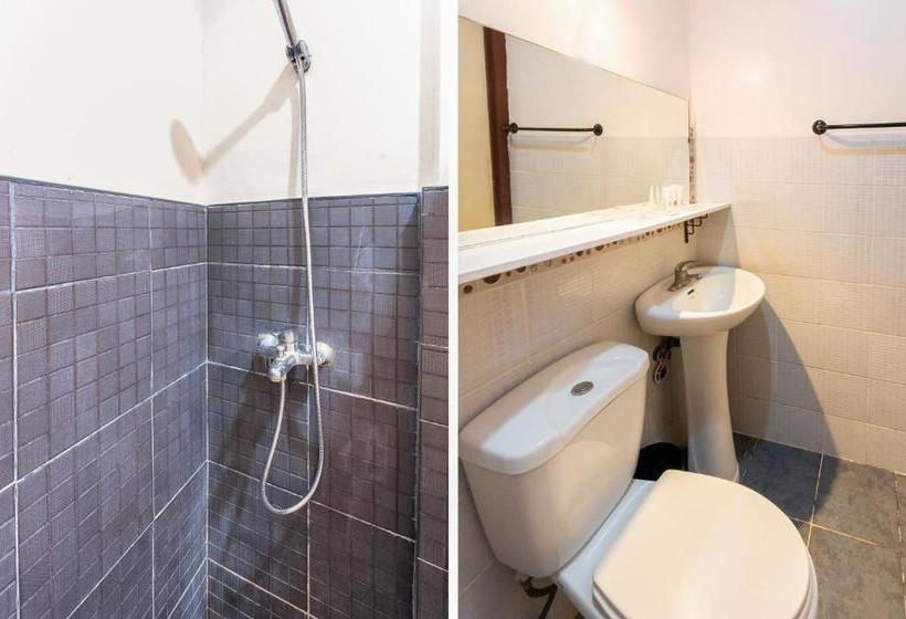 בית מלון כפרי Oyo 491 J & H Apartments