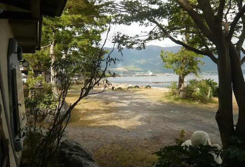 Youth Hostel Wanihama Seinen Kaikan