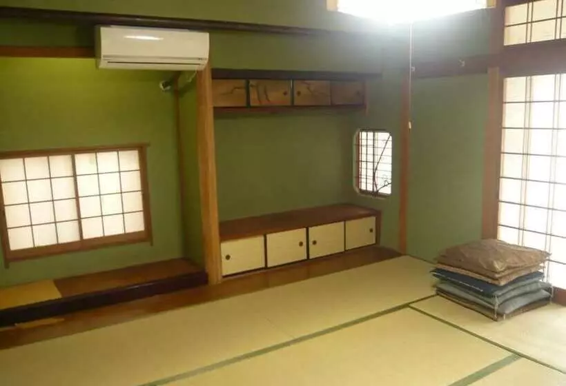 Youth Hostel Wanihama Seinen Kaikan