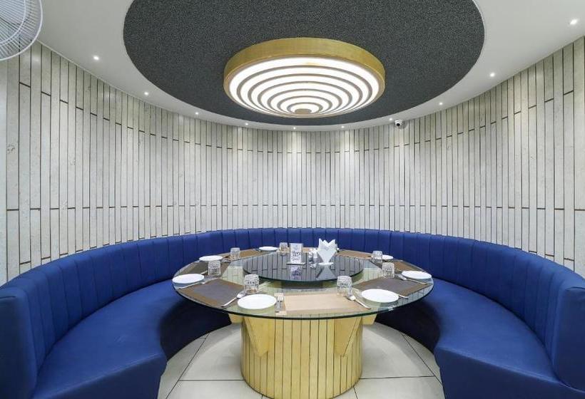 호텔 Capital O 64343  Blueberry