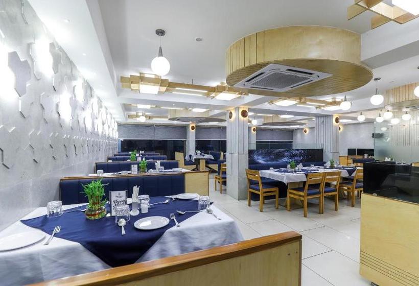 호텔 Capital O 64343  Blueberry