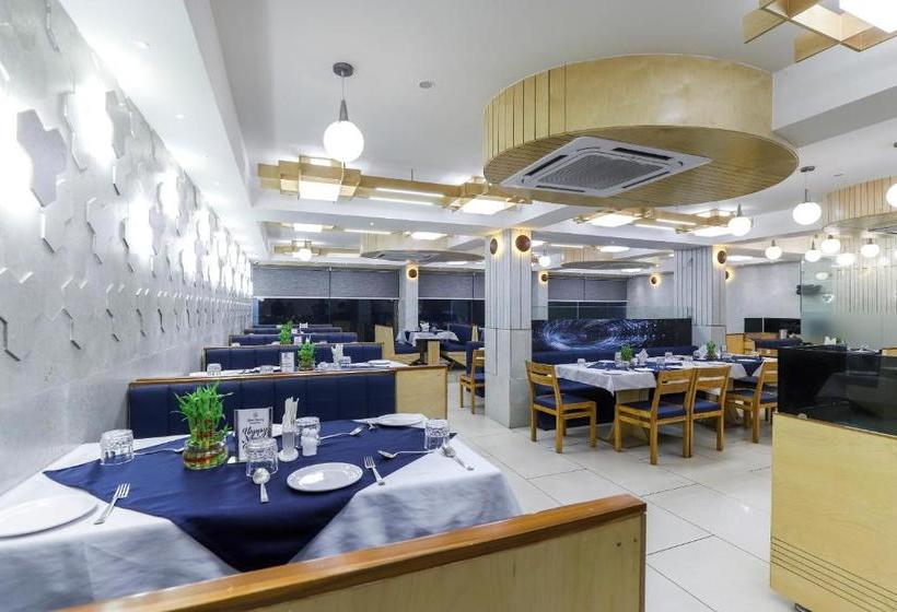 호텔 Capital O 64343  Blueberry