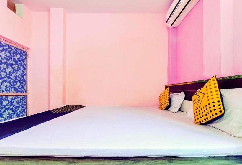 Hotel Spot On 62584 Sai International