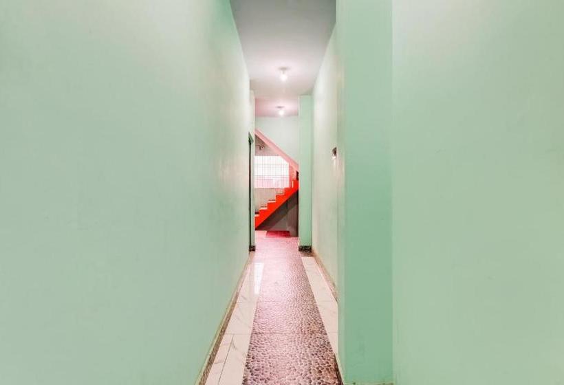 Hotel Spot On 62584 Sai International