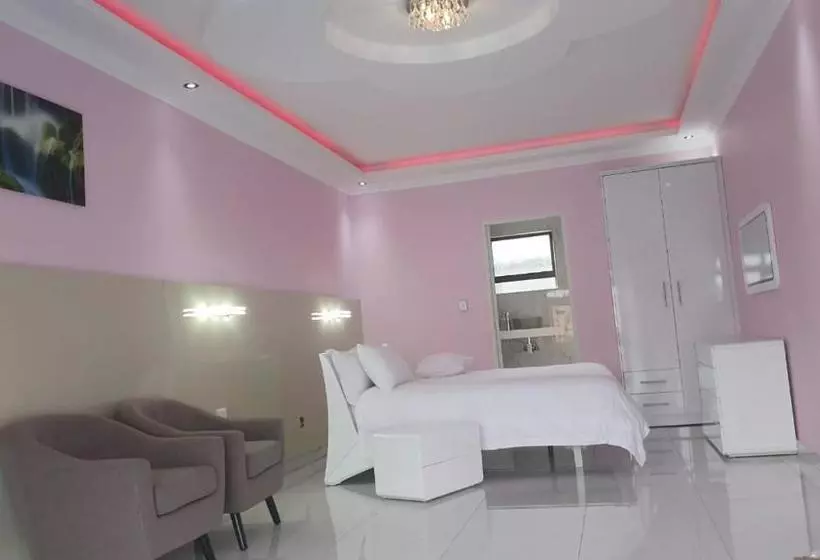 ペンション Louisville Lodge Midrand