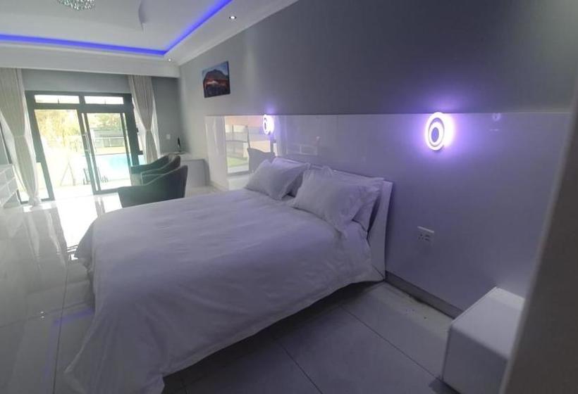 膳宿费 Louisville Lodge Midrand