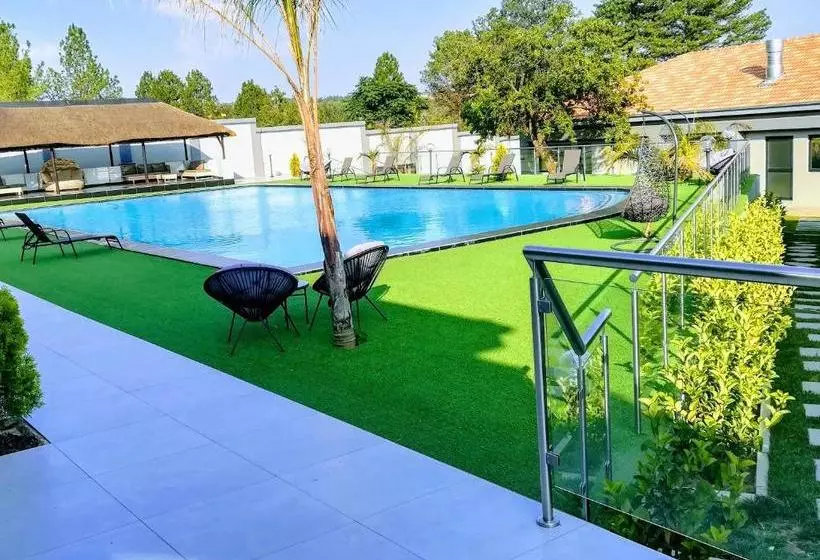 ペンション Louisville Lodge Midrand