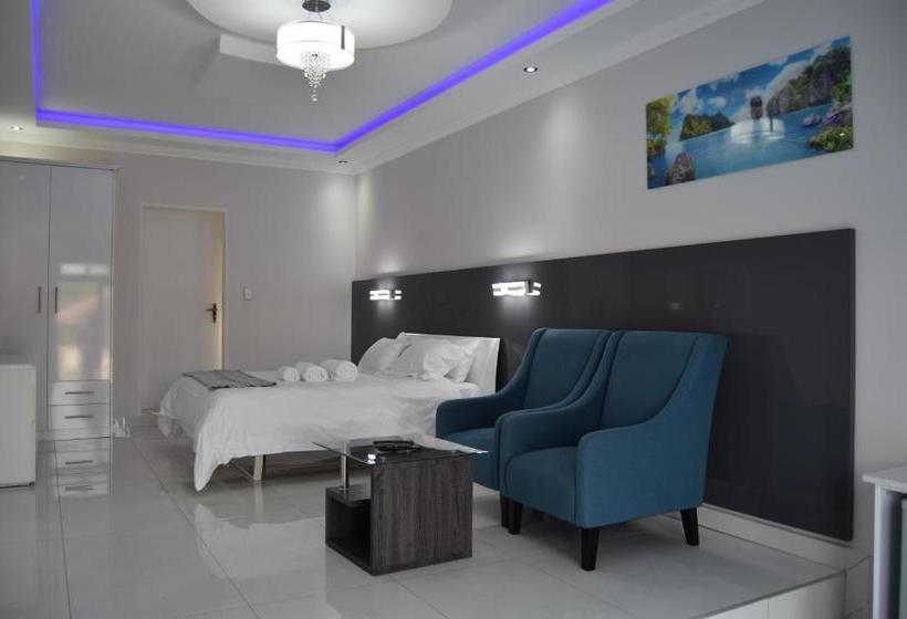 膳宿费 Louisville Lodge Midrand