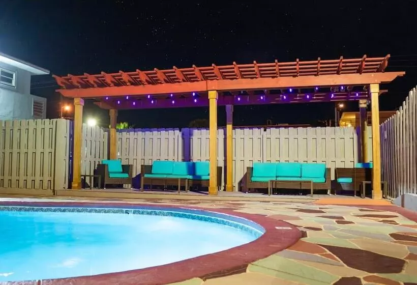 בית מלון כפרי Admiral's Inn On Tybee Island