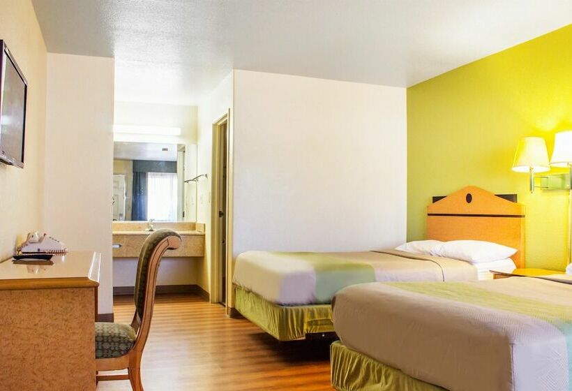 בית מלון כפרי Apache Inn