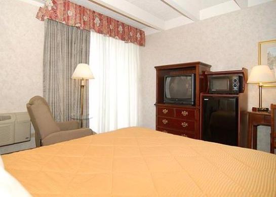 فندق Rodeway Inn