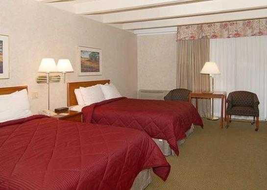 فندق Rodeway Inn