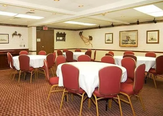 Отель Rodeway Inn