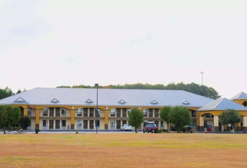 בית מלון כפרי Florence Inn And Suites