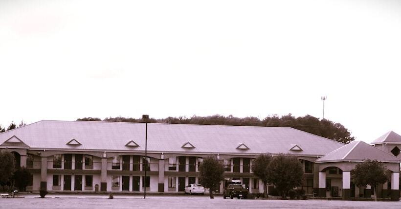 酒店 Florence Inn And Suites