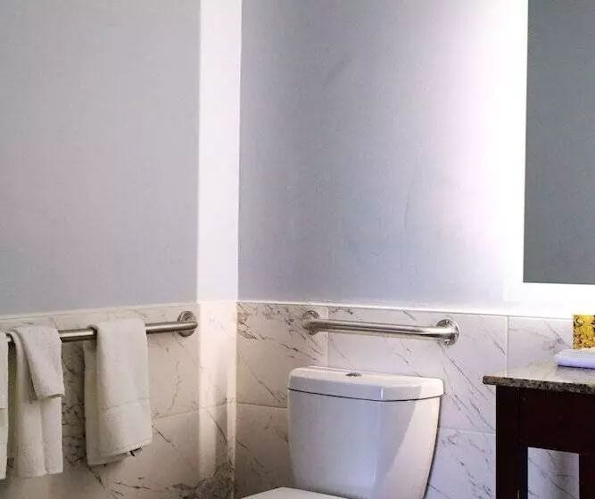 בית מלון כפרי Florence Inn And Suites