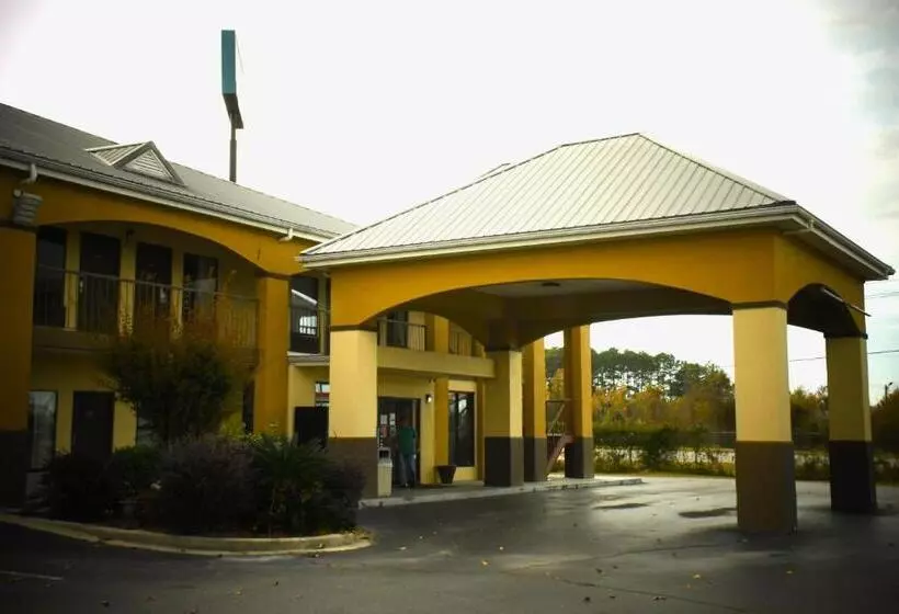 בית מלון כפרי Florence Inn And Suites