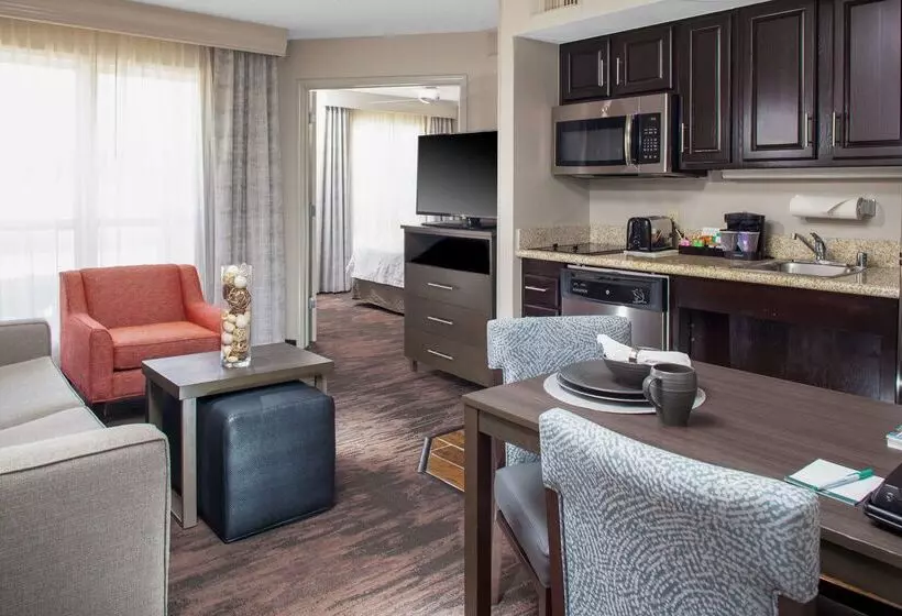هتل Homewood Suites By Hilton Dallas Irving Las Colinas