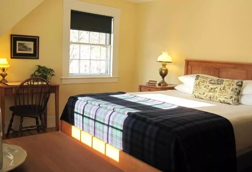 בית מלון כפרי Horse & Hound Inn