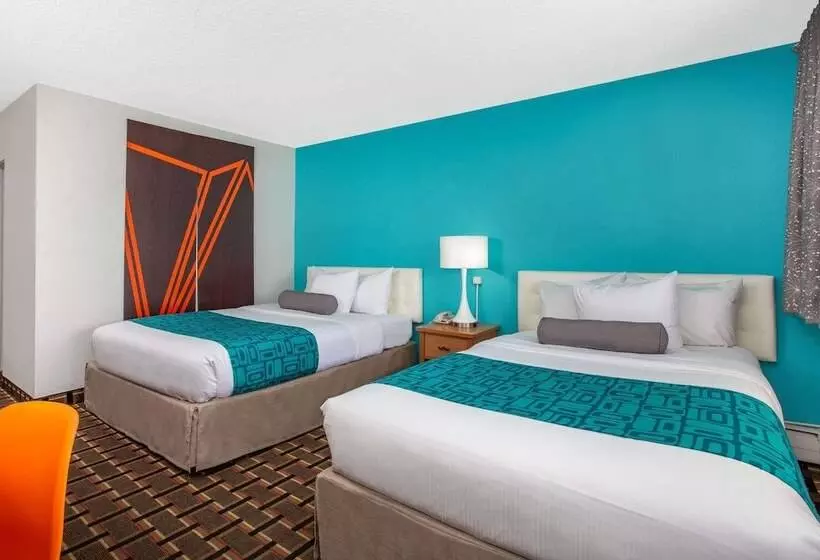 בית מלון כפרי Howard Johnson By Wyndham Colorado Springs