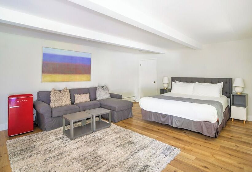 فندق Iron Masters   Inn On Main