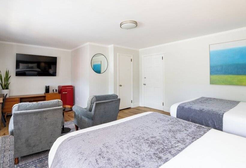 فندق Iron Masters   Inn On Main