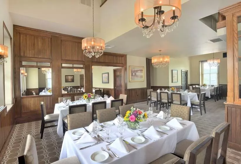 Отель Lambertville Station Restaurant And Inn