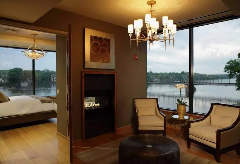 Отель Lambertville Station Restaurant And Inn