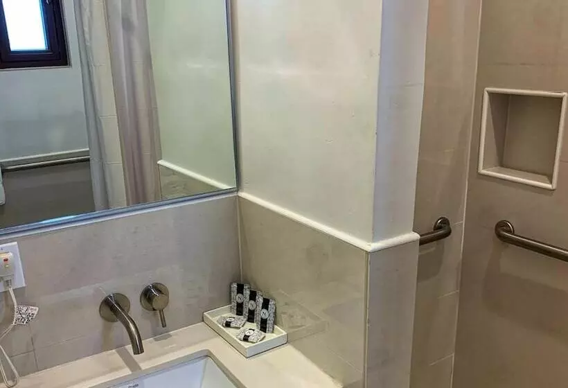 ホテル St. Michel