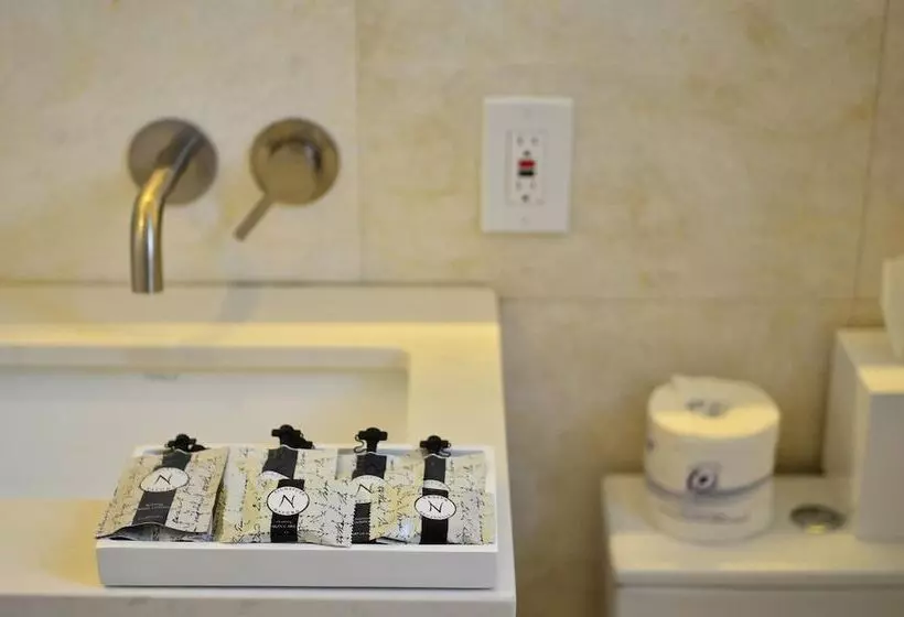 ホテル St. Michel