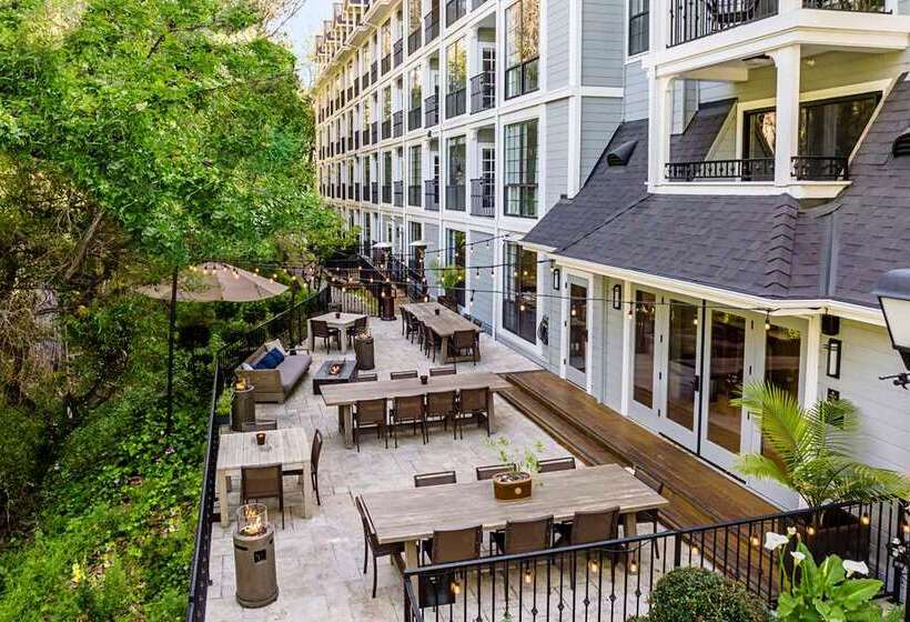 فندق The Inn At Saratoga, Tapestry Collection By Hilton