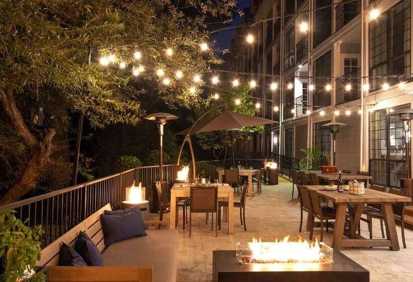 فندق The Inn At Saratoga, Tapestry Collection By Hilton