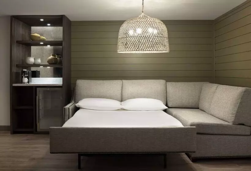 Hyatt Regency Hill Country Resort & Spa