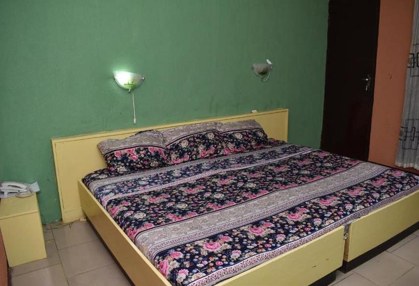 هتل Oau Conference Centre & Guest Houses Ltd