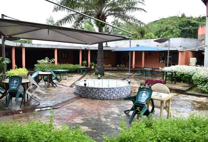 هتل Oau Conference Centre & Guest Houses Ltd