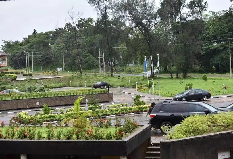 هتل Oau Conference Centre & Guest Houses Ltd