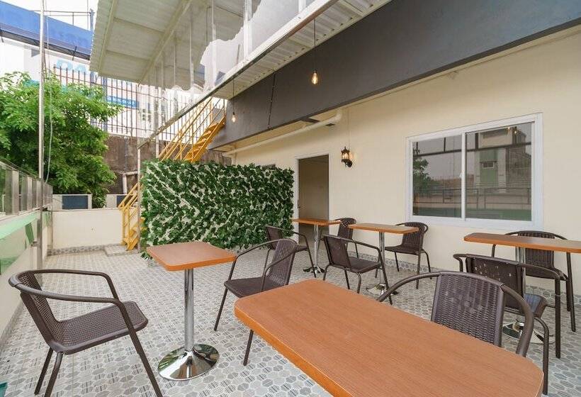 Pensió Reddoorz Plus Near Rs Rk Charitas 2 Palembang