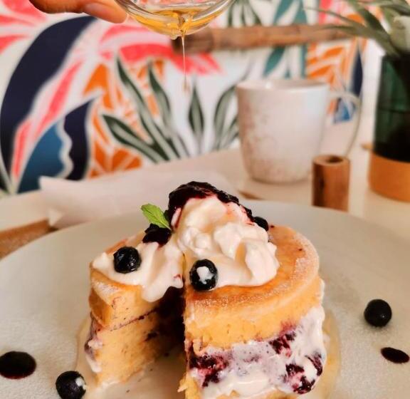 تختخواب و صبحانه The Good Life Eco Lodges Serenity & Wellness Resort Adult Only